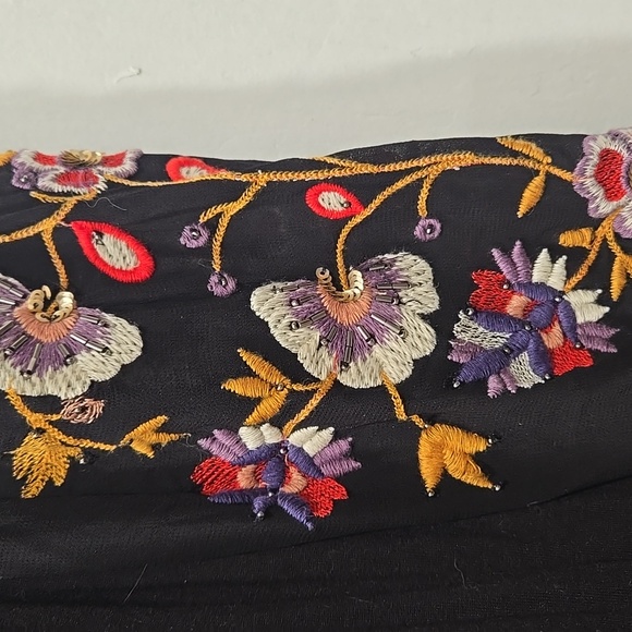 ANTHROPOLOGIE AKEMI + KIN LOUISE EMBROIDERED TUNIC SIZE XS. #7236 - Picture 8 of 11